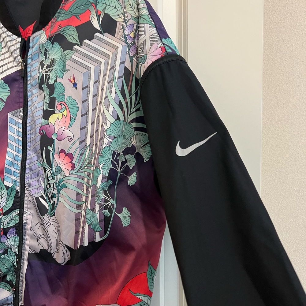 Nike Reversible Running Jacket. - image 6